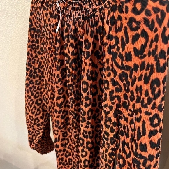 Loft cheetah blouse - Picture 2 of 7